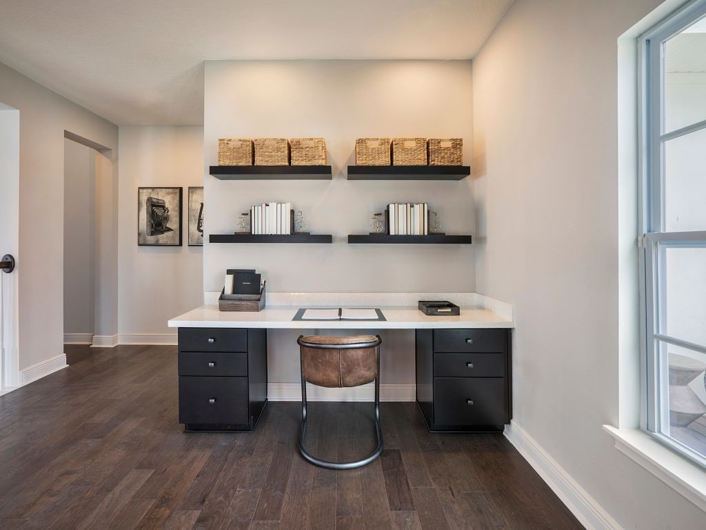 Weslyn Park - Anderson Interior Image 6