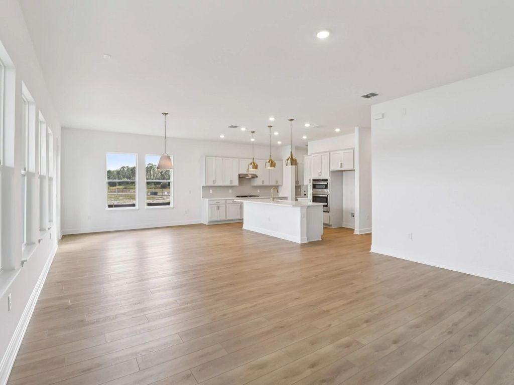Ardisia Park - Erie Interior Image 5