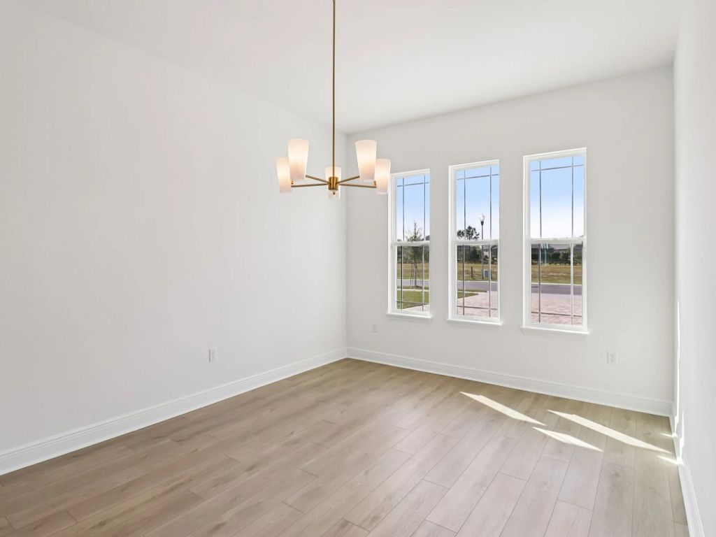 Ardisia Park - Erie Interior Image 7
