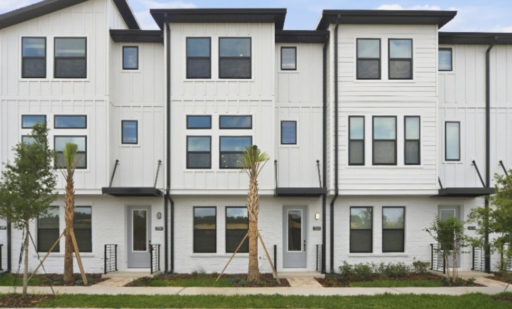 15285 Hamlin Park Drive