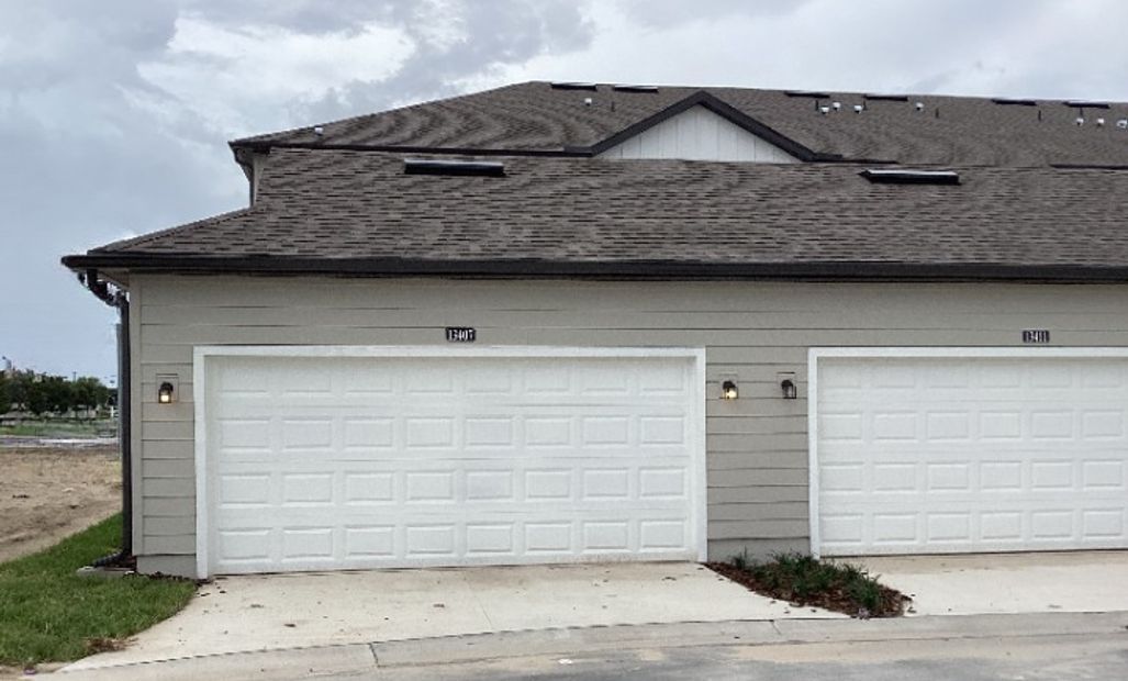2 Car Garage
