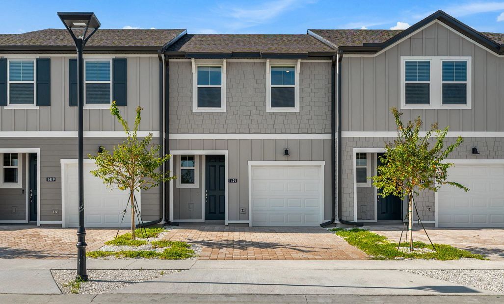 1429 Bluewater Lane (Palm)