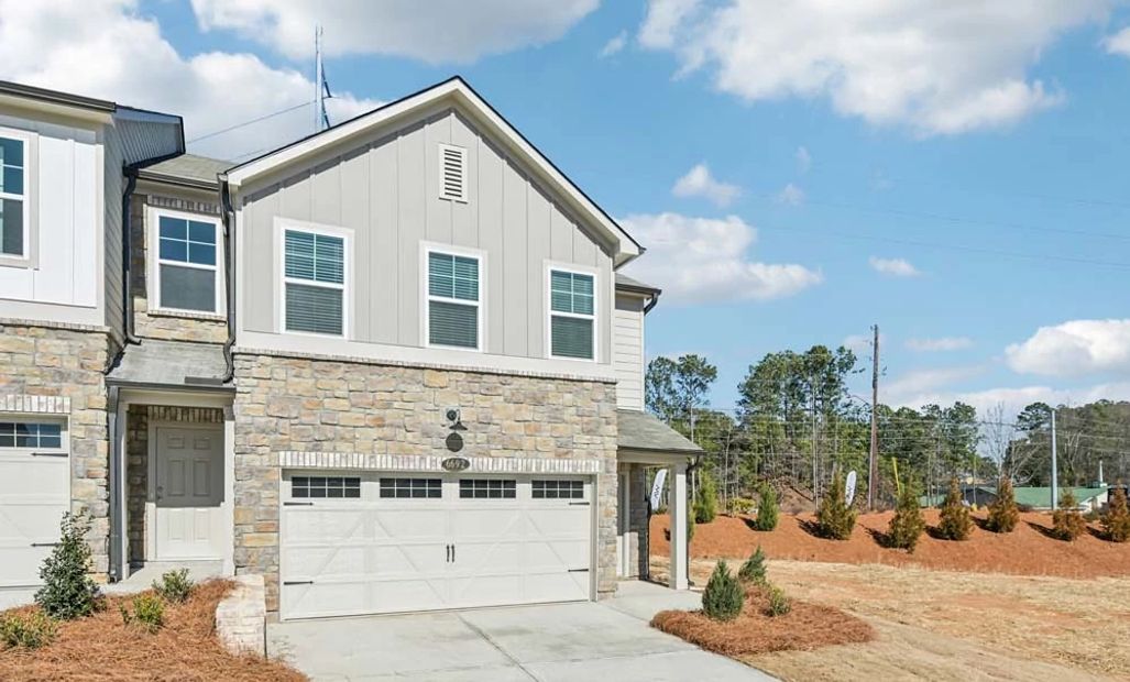 6692 Armonia Drive Sw