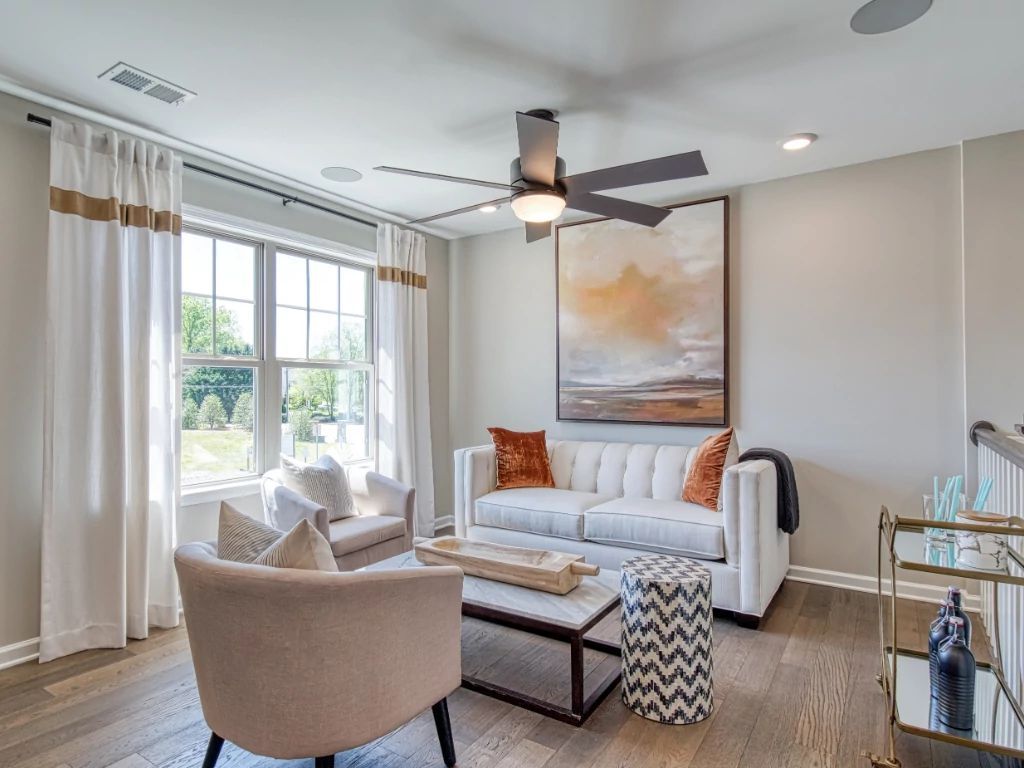 The Pointe at Heron Bay - Pearson Interior Image 11
