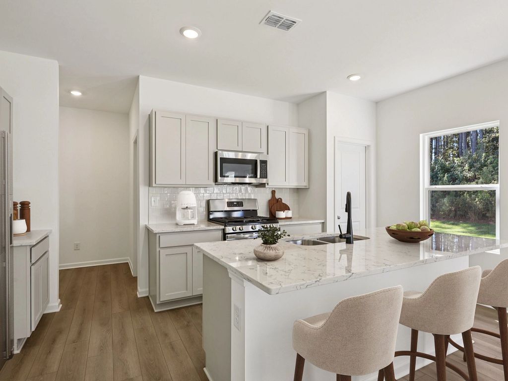The Pointe at Heron Bay - Baker Interior Image 6