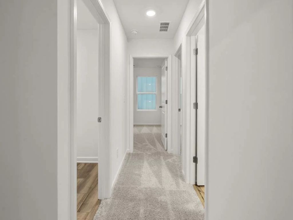 The Pointe at Heron Bay - Baker Interior Image 13