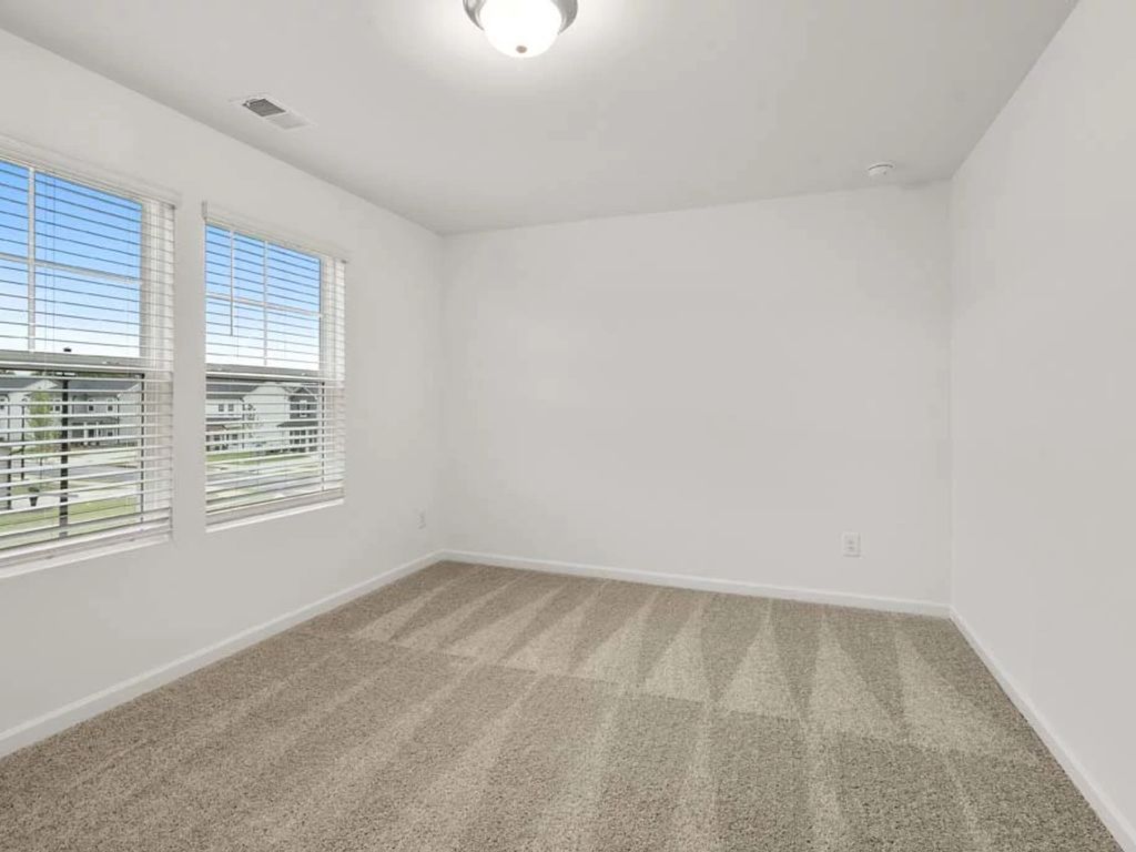 The Pointe at Heron Bay - Baker Interior Image 14