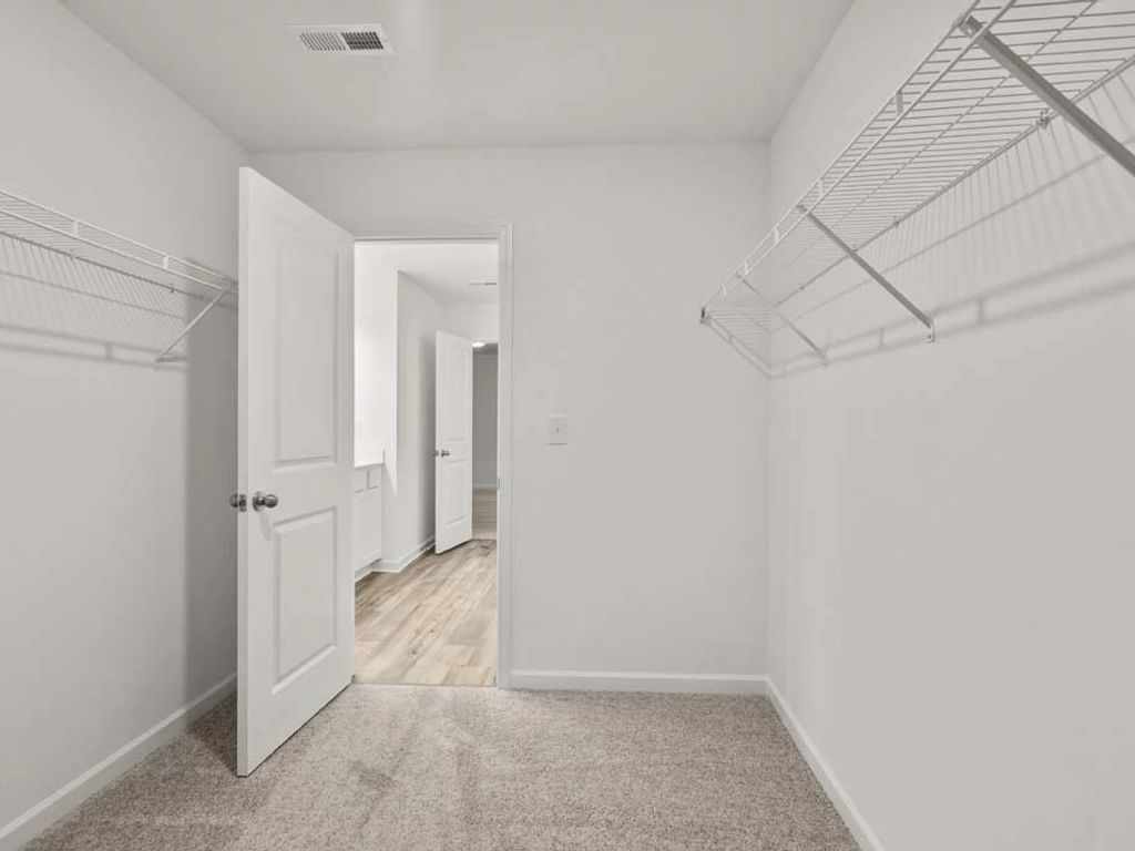 The Pointe at Heron Bay - Baker Interior Image 22