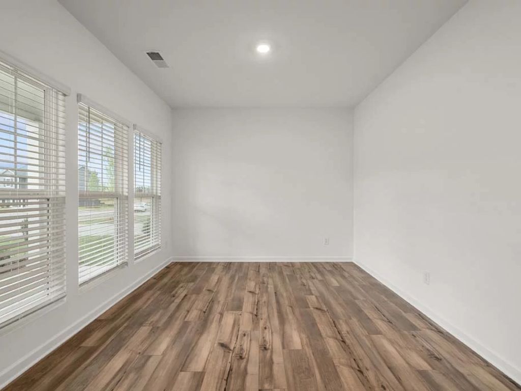 The Pointe at Heron Bay - Baker Interior Image 35