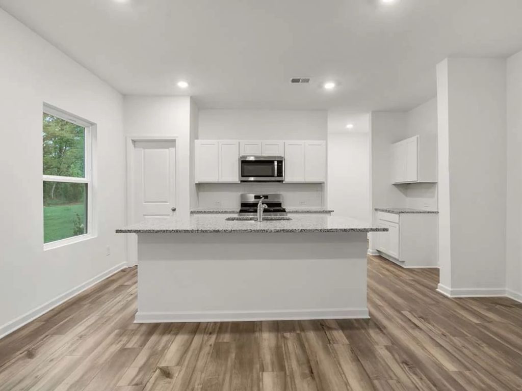 The Pointe at Heron Bay - Baker Interior Image 37