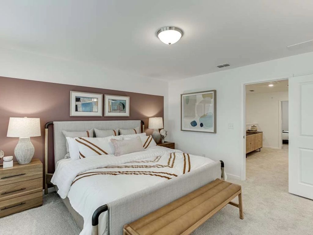 Laurelwood - Cedar Interior Image 24
