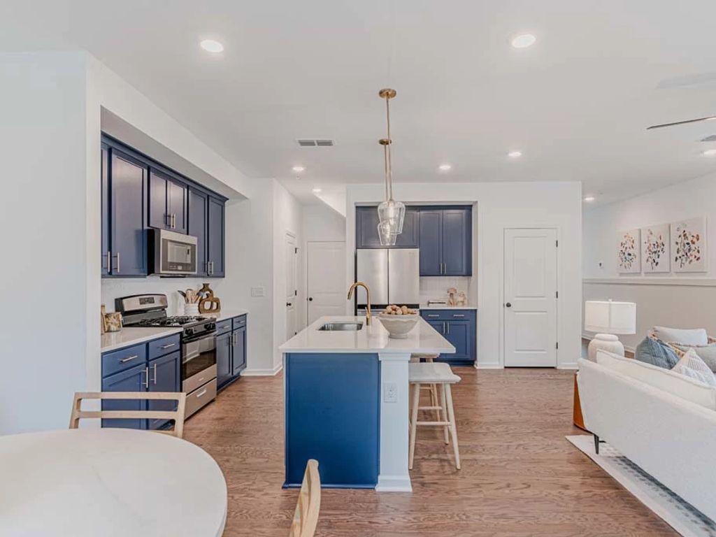 Leydenview - Marigold Interior Image 4