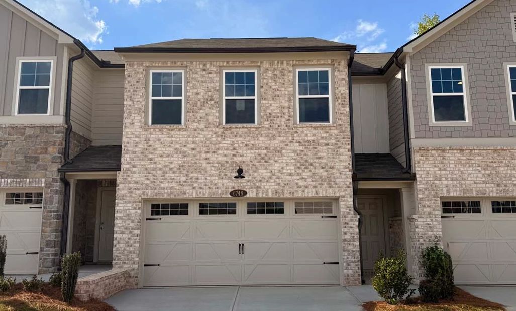 6748 Armonia Drive Sw