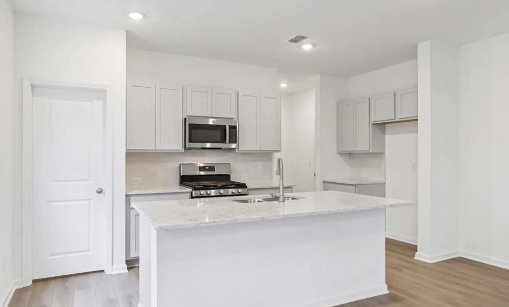 Sample Photo: Kitchen