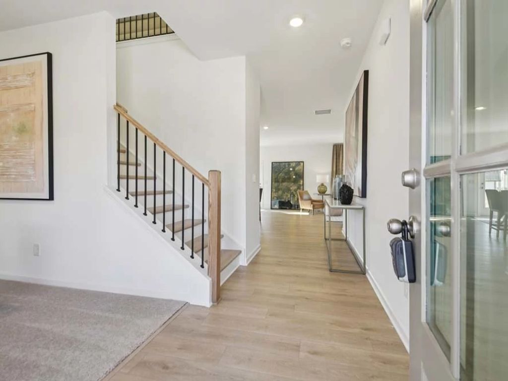 The Pointe at Heron Bay - Astrid Interior Image 3