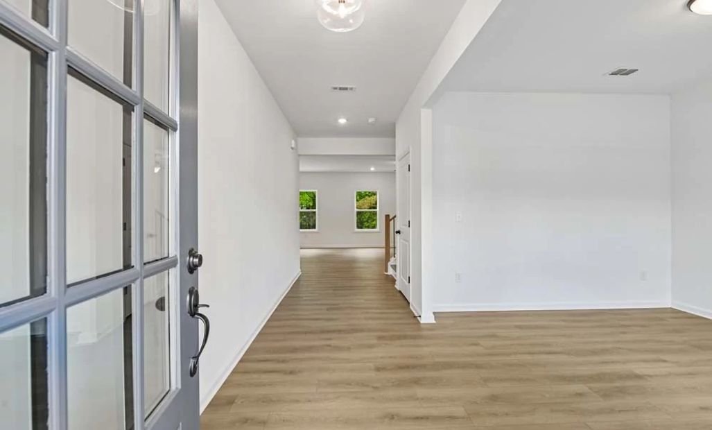 Sample Photo: Foyer