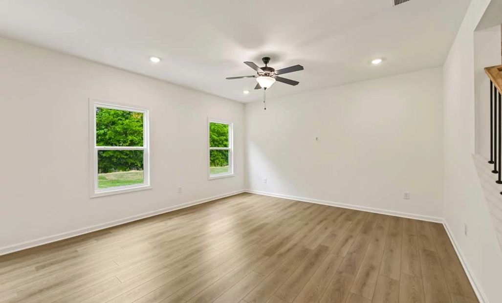 Sample Photo: Family Room