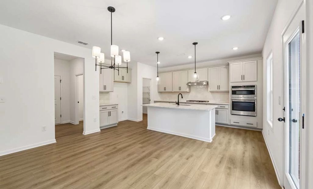 Sample Photo: Kitchen