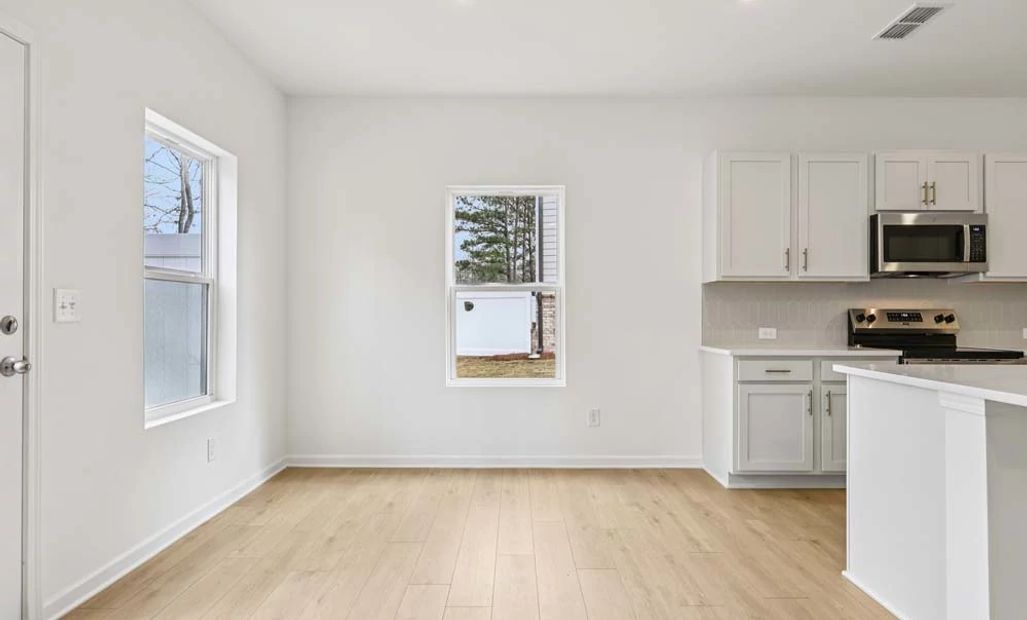 Sample Photo: Breakfast Nook