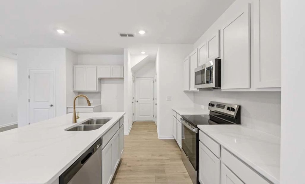 Sample Photo: Kitchen