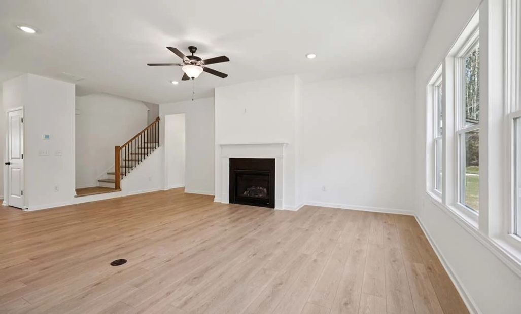 Sample Photo: Family Room
