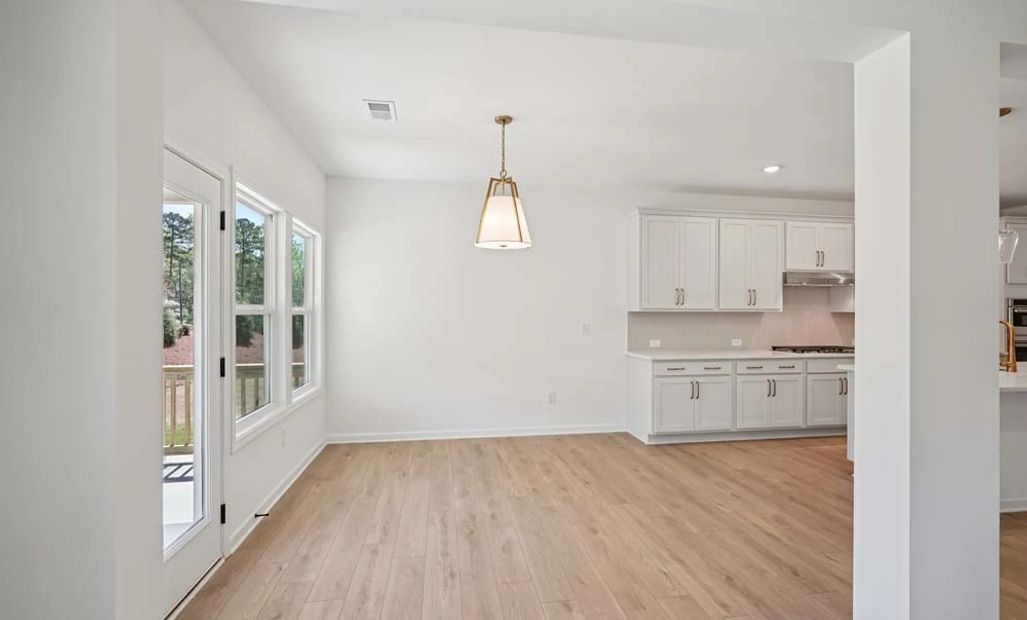 Sample Photo: Breakfast Nook