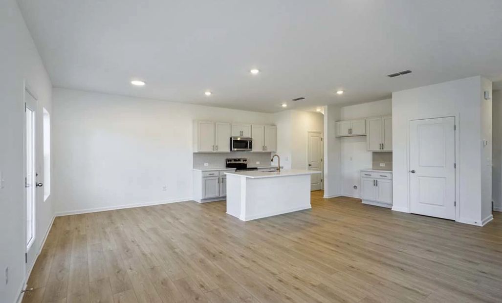 Sample Photo: Breakfast Area & Kitchen