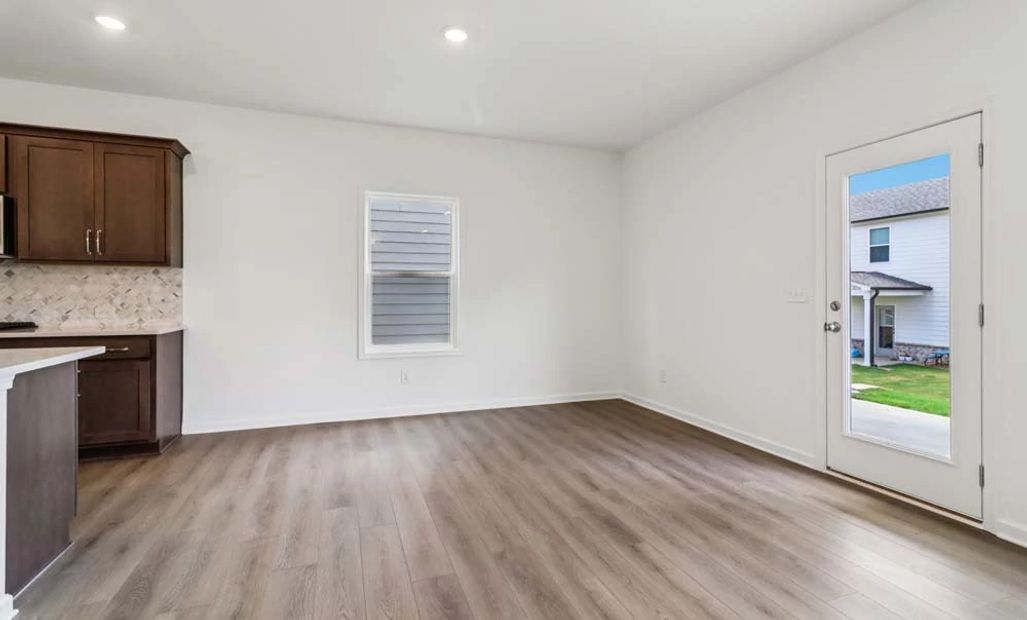 Sample Photo: Breakfast Nook