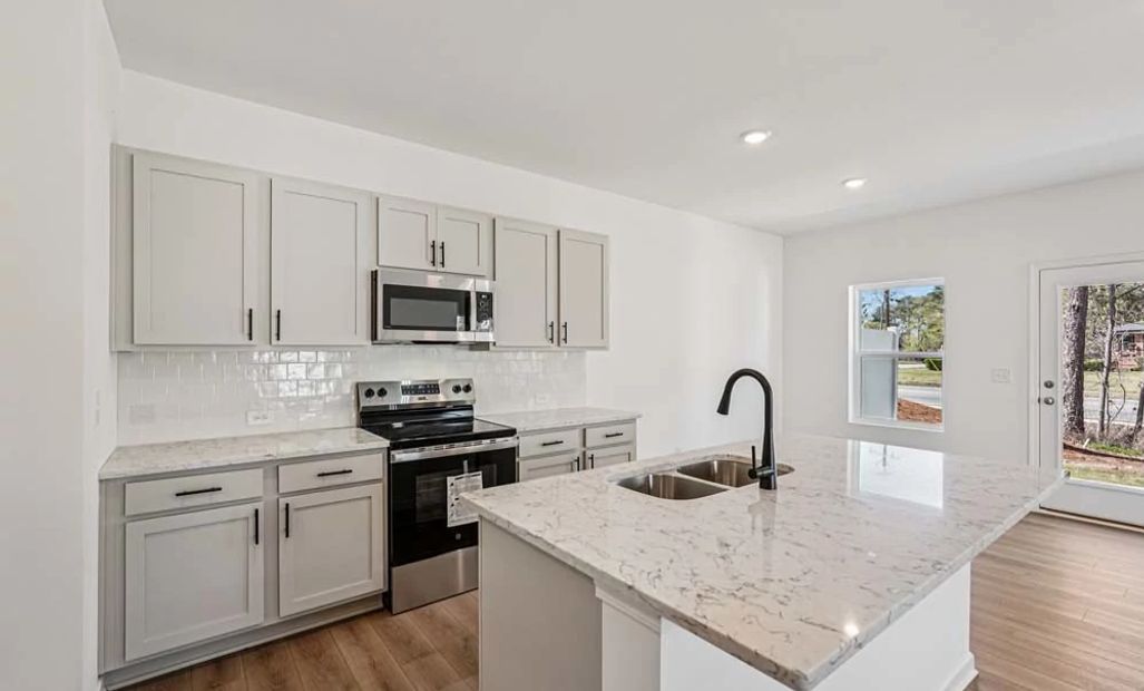 Sample Photo: Kitchen Featuring Artisan Collection Finishes