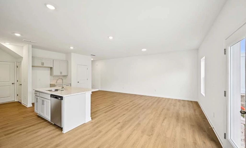Sample Photo: Breakfast Nook