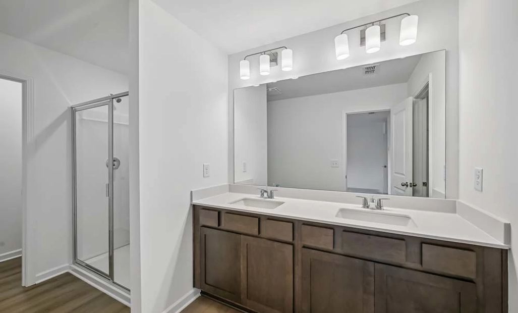 Primary Bathroom featuring Oxford Collection Finishes