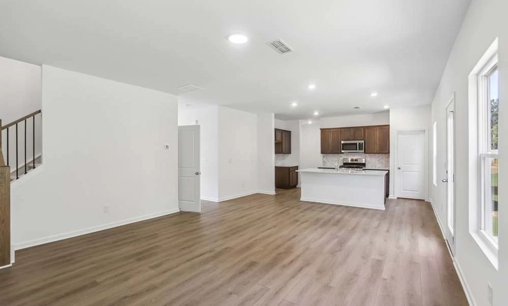Family & Dining Room