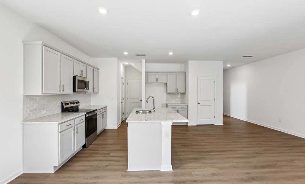 Kitchen & Family Room
