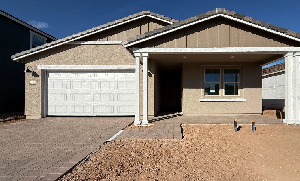 9546 W Tamarisk Ave (Lilac)