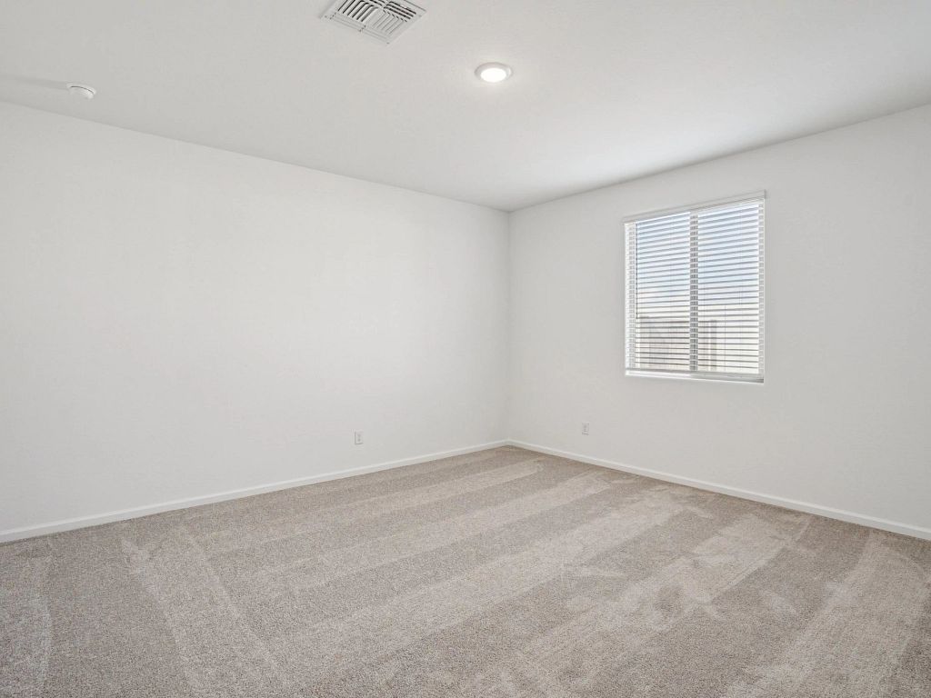 Stonebridge Manor - Lavender Interior Image 14