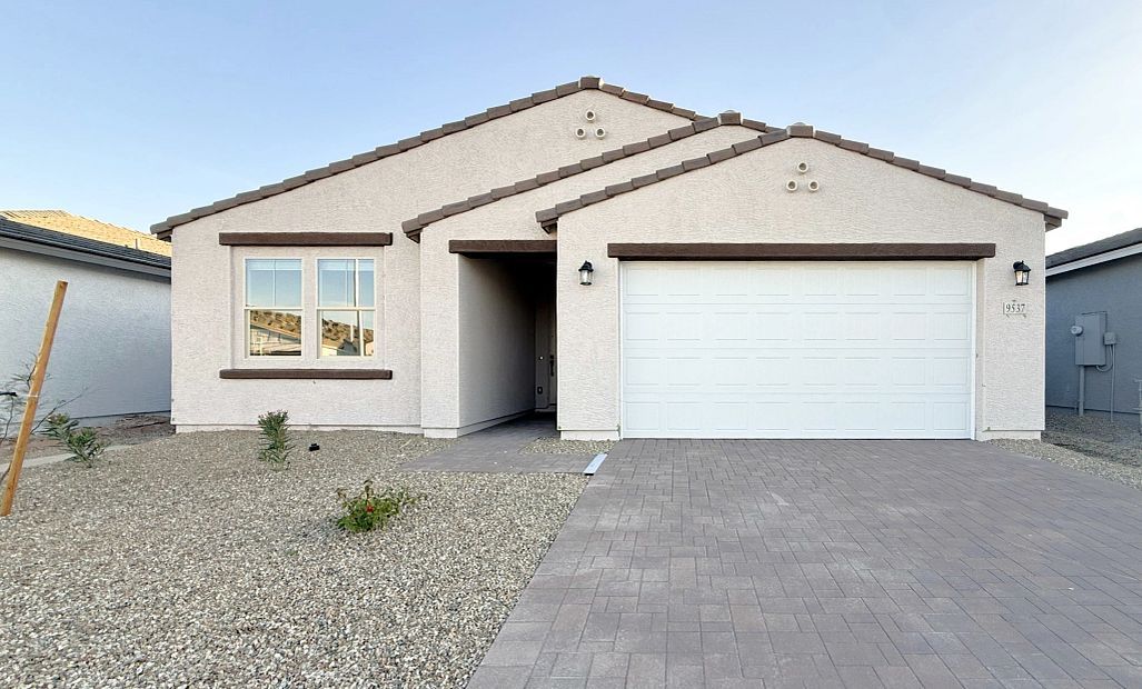 Lavender - Sunset Farms: Tolleson, Arizona - Ashton Woods