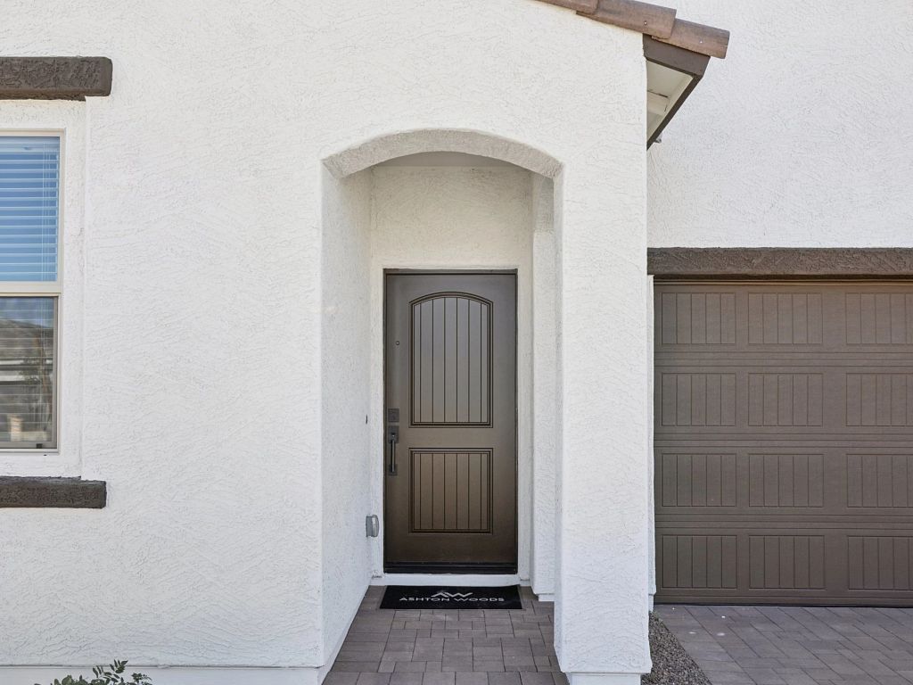 Solara - Jasmine Interior Image 4