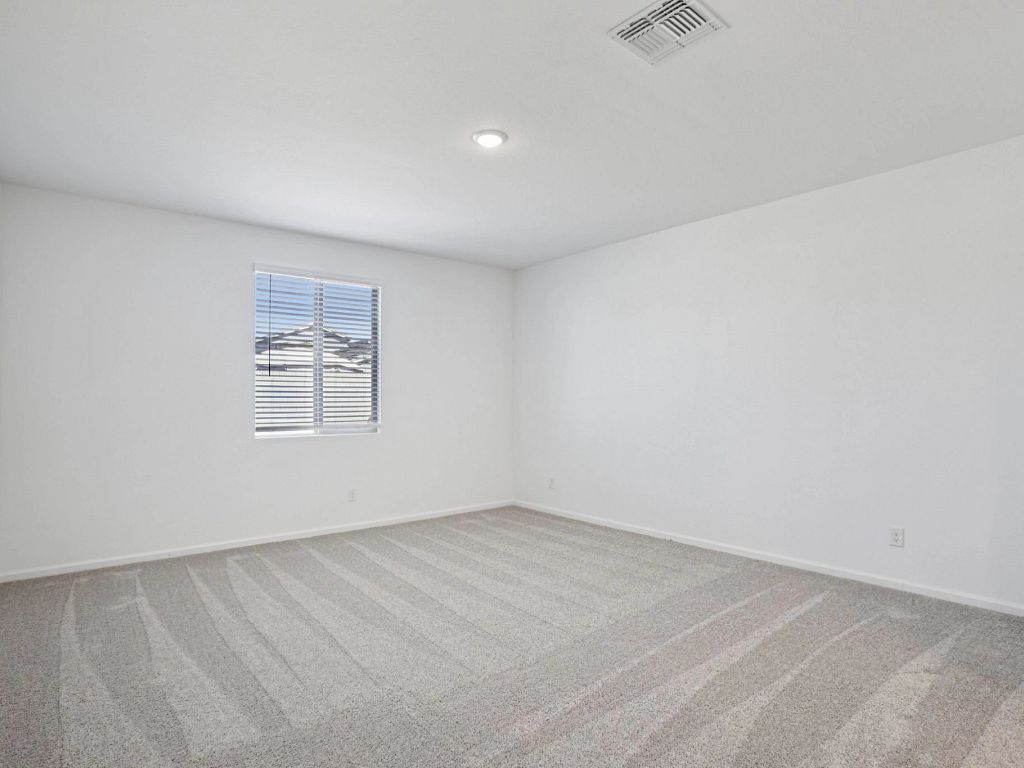 Estrella Crossing - Jade Interior Image 16