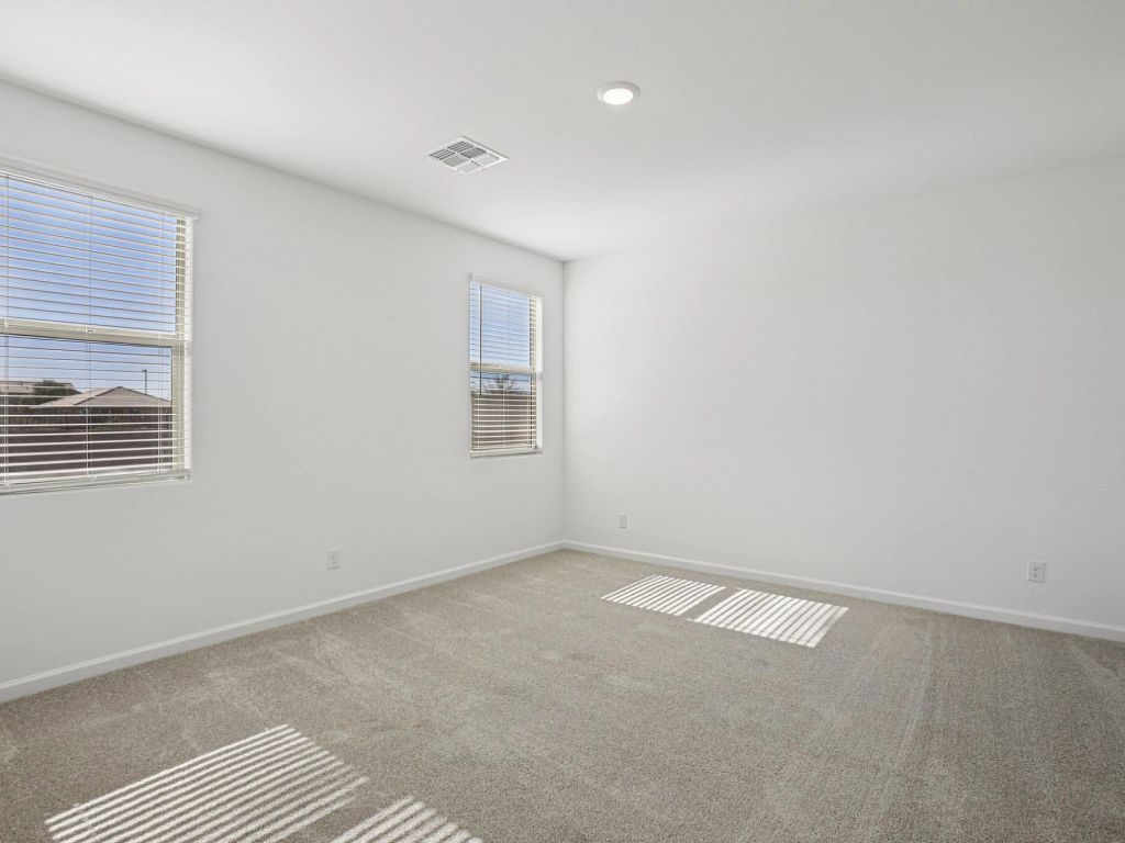 Solara - Jasmine Interior Image 9