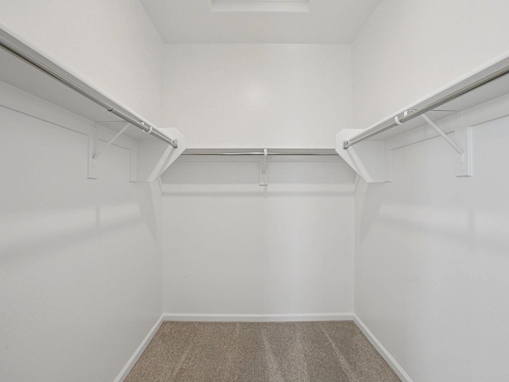 Solara - Jasmine Interior Image 11