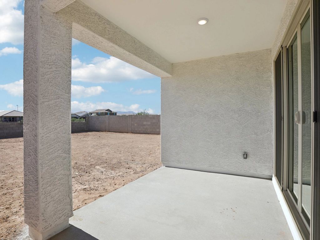 Solara - Jasmine Interior Image 14
