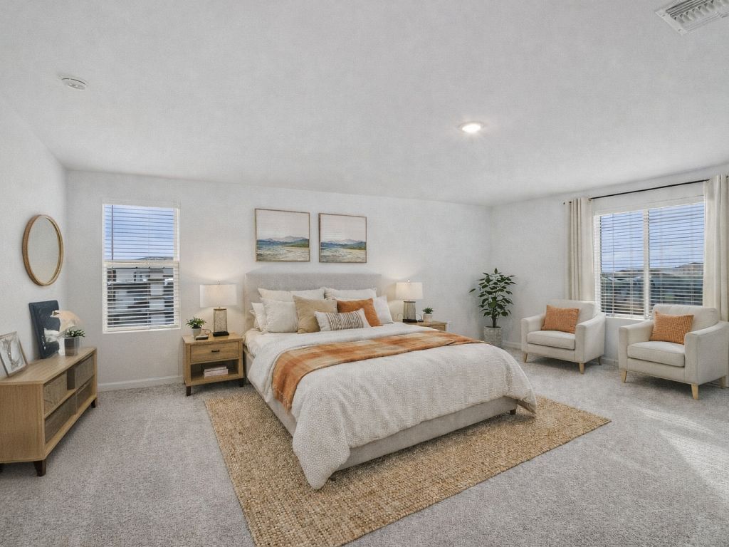 Solara - Laurel Interior Image 6