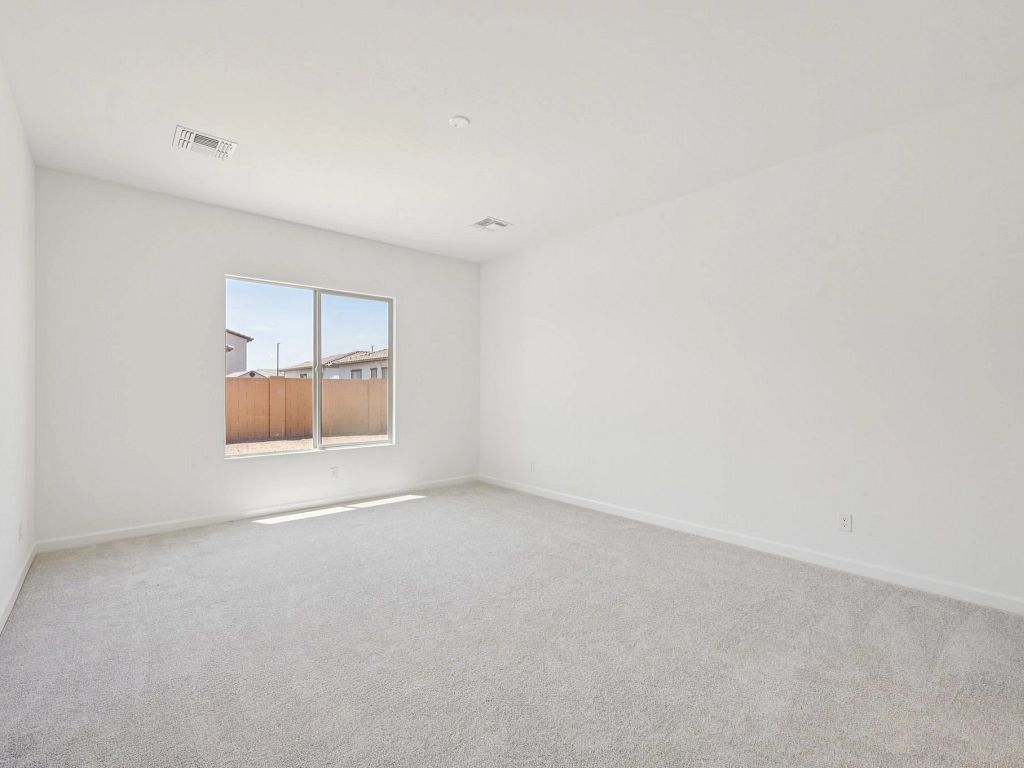 Madera - Aspen Interior Image 15