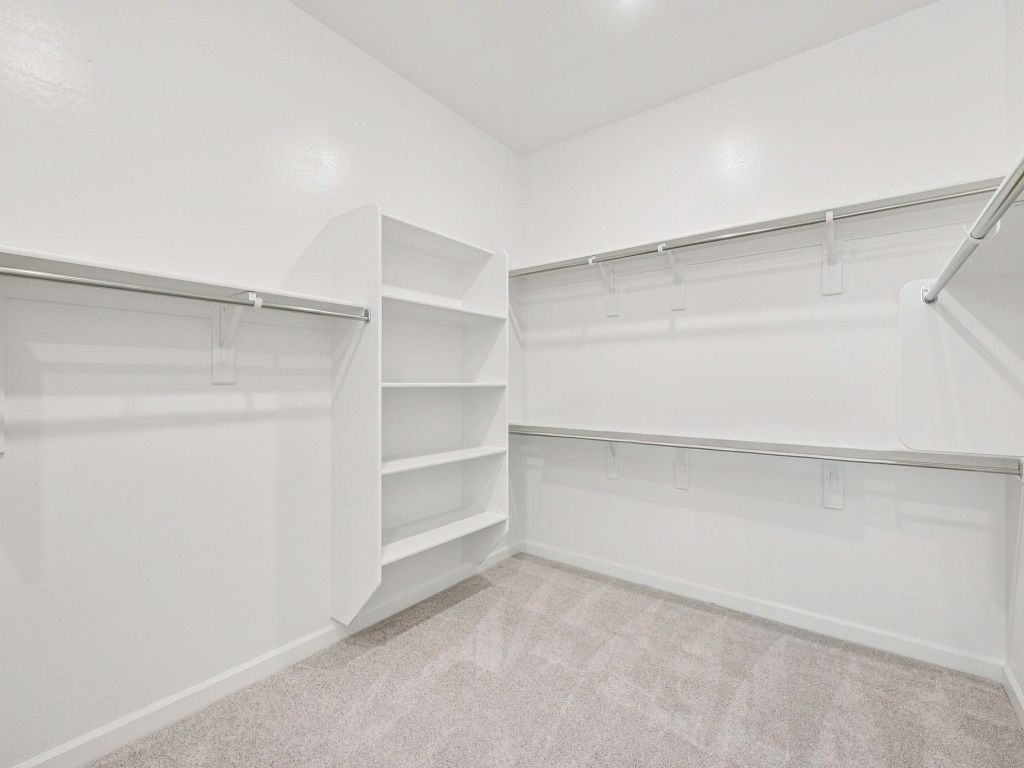 Madera - Aspen Interior Image 20