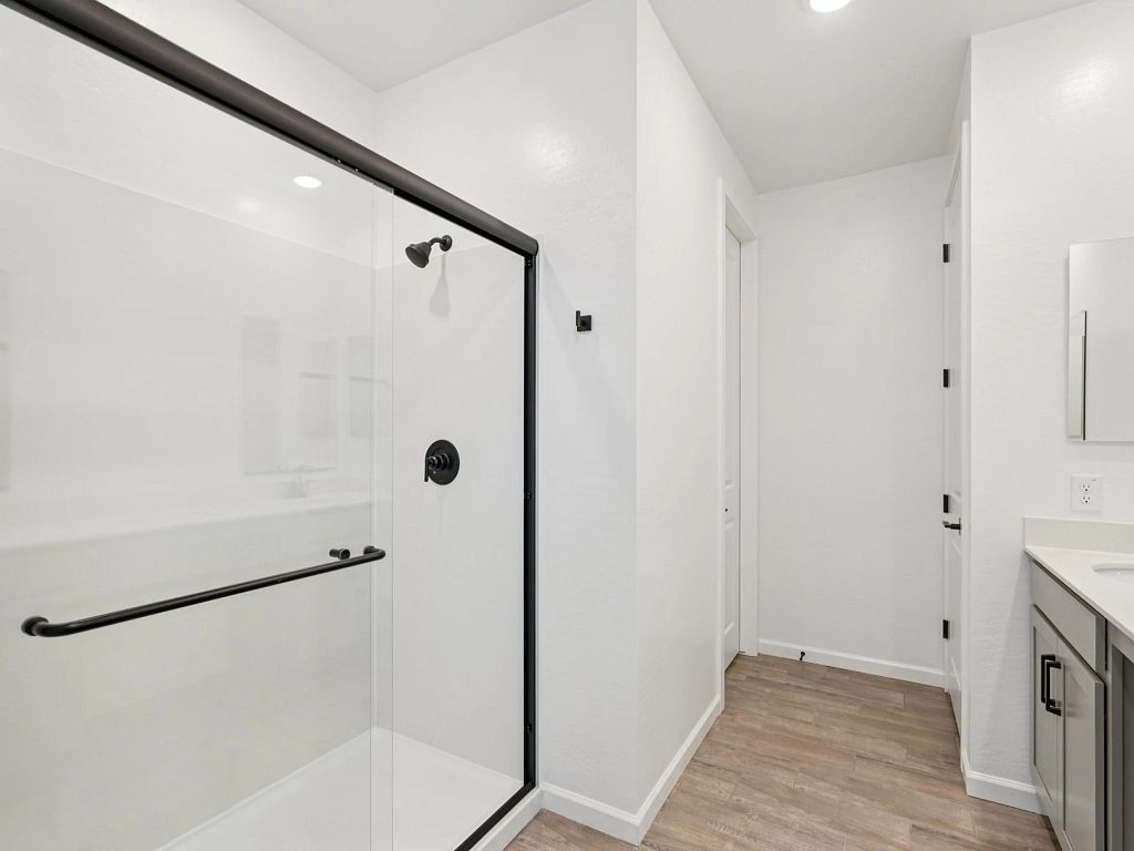 Estrella Crossing - Opal RV Garage Interior Image 17