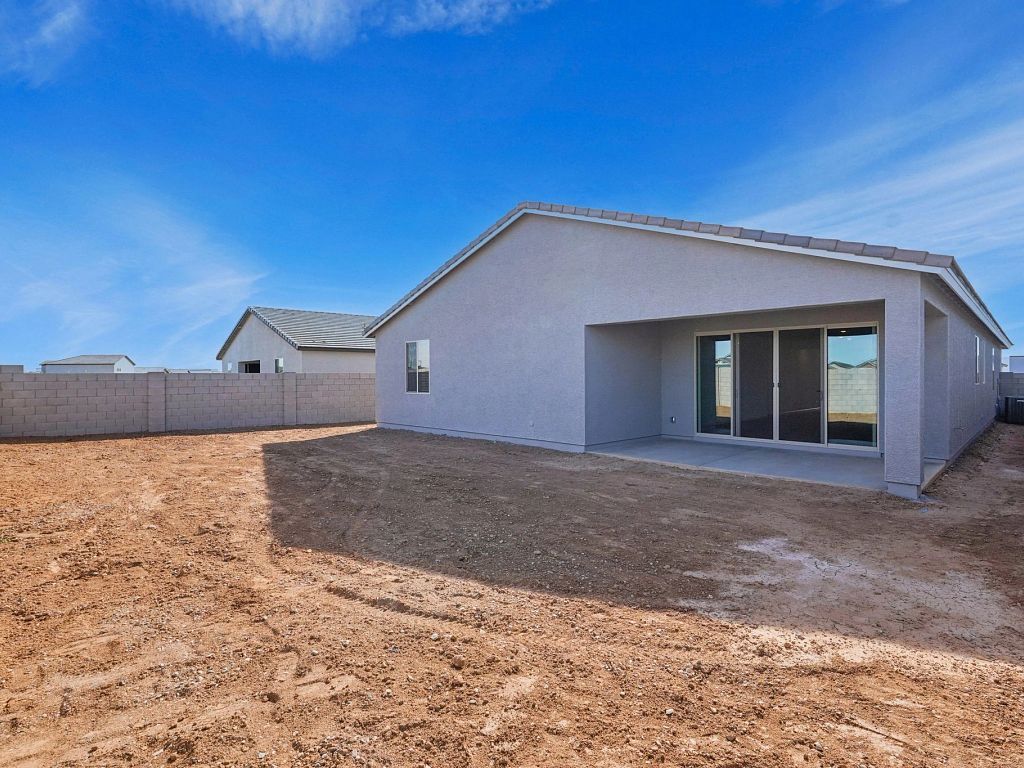 Stonebridge Manor - Opal RV Garage Interior Image 21