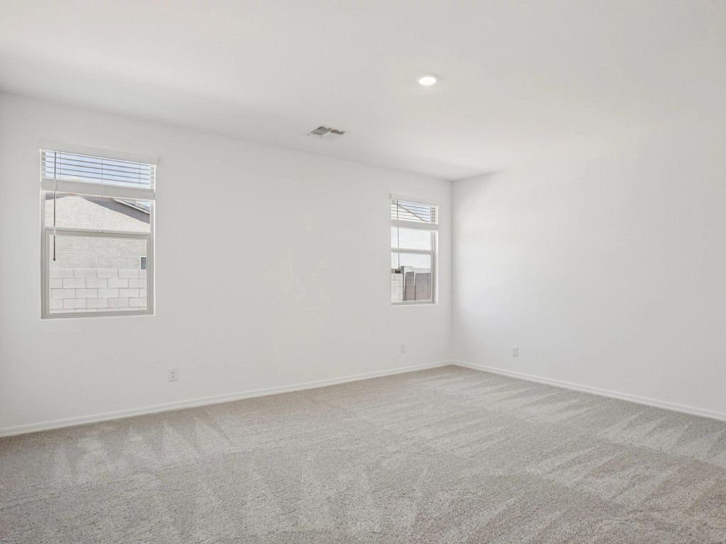 Amarillo Creek - Poppy Interior Image 8