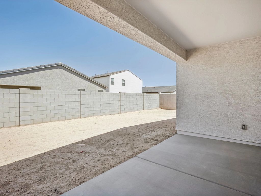 Amarillo Creek - Poppy Interior Image 14