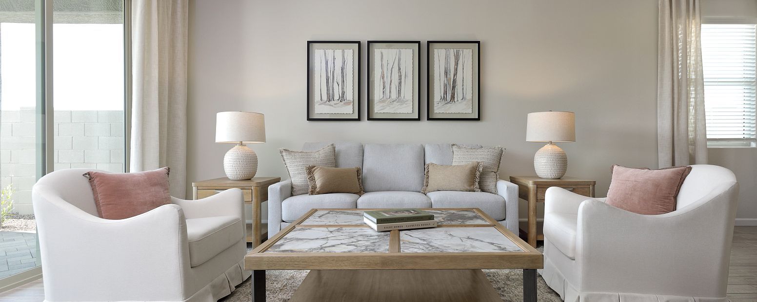 casa en North Copper Canyon por Ashton Woods