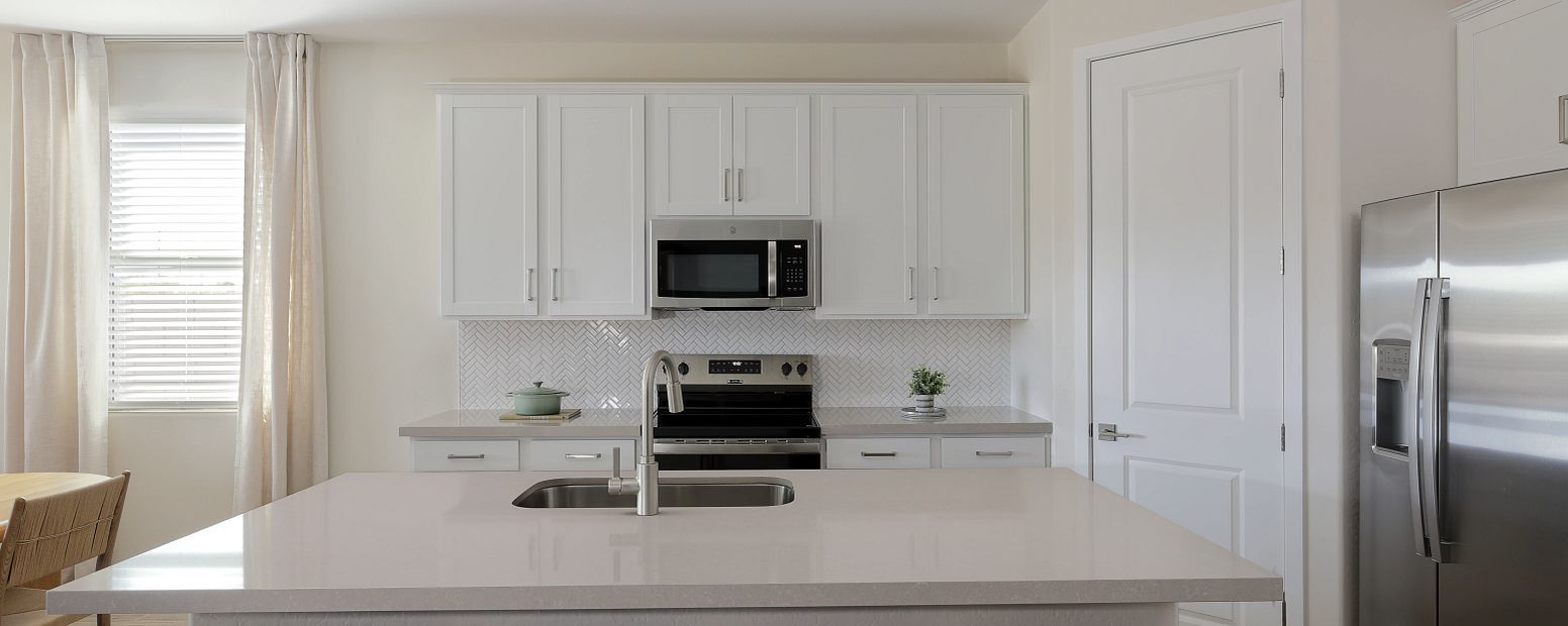 casa en North Copper Canyon por Ashton Woods